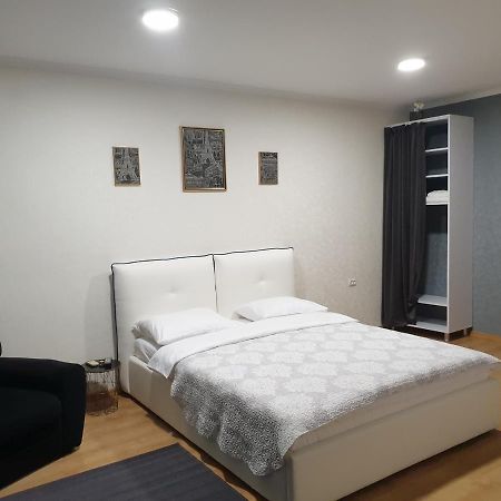 Апартаменти Studio In The Center Кишинів Екстер'єр фото