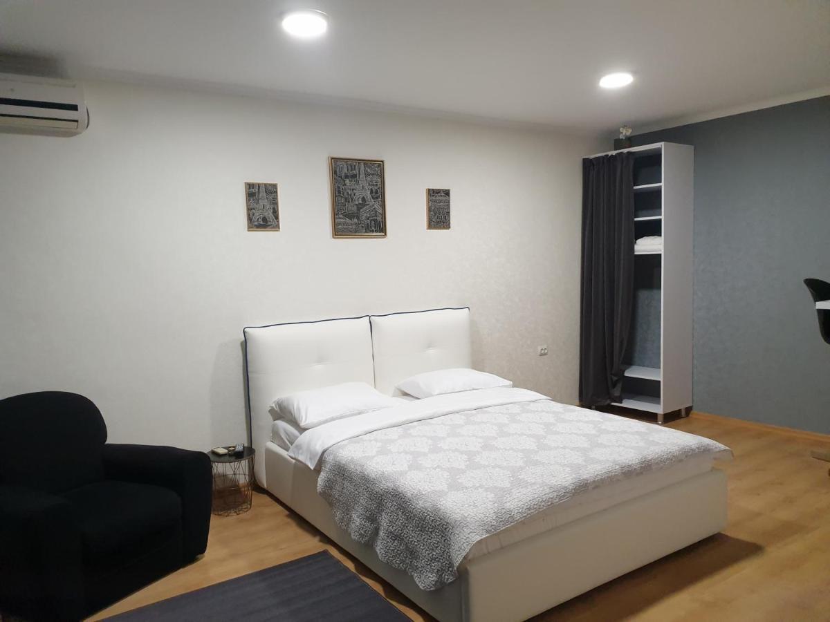 Апартаменти Studio In The Center Кишинів Екстер'єр фото